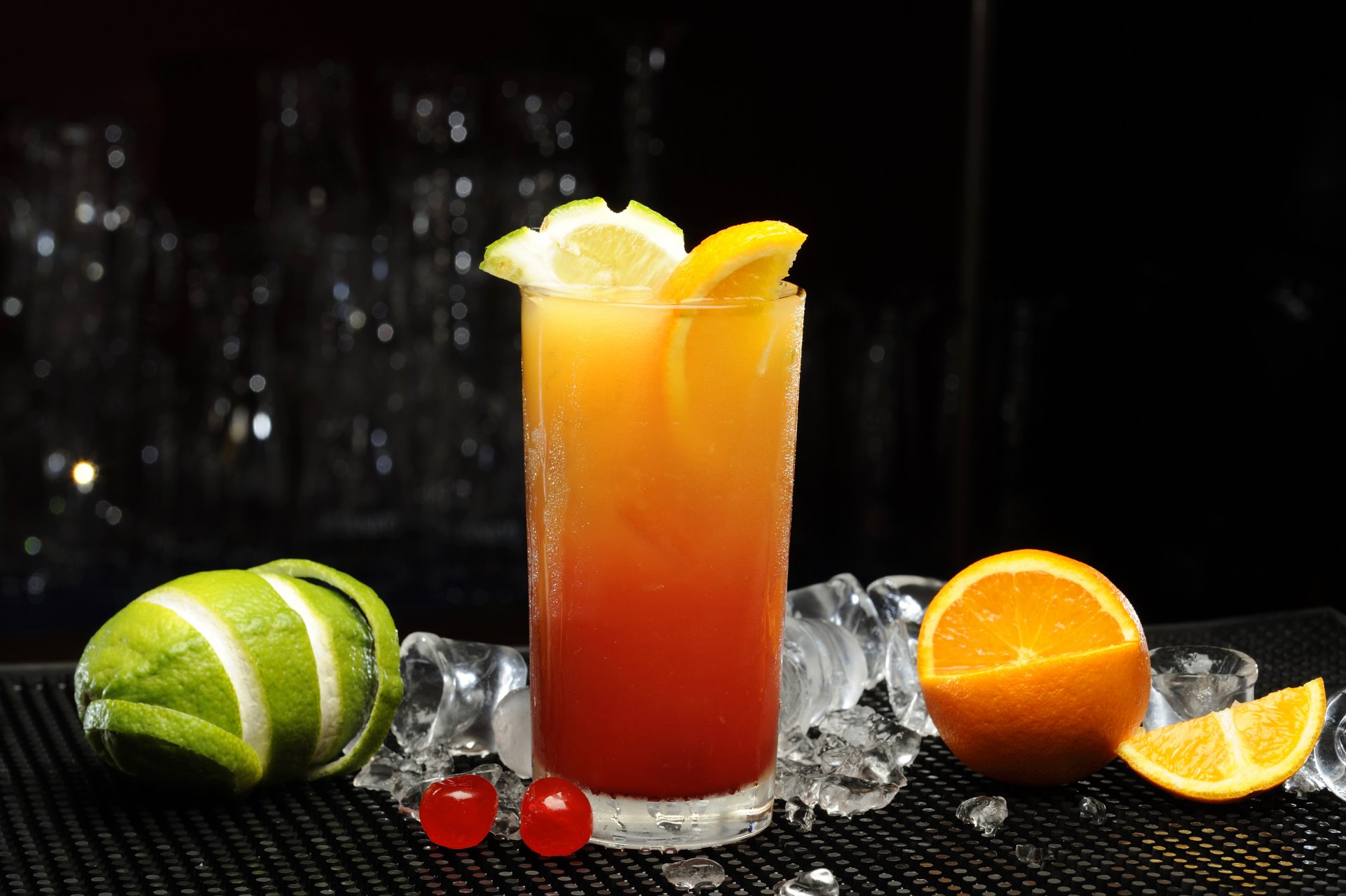 cocktail floride jus orange agrumes citron vert verre cerise glace