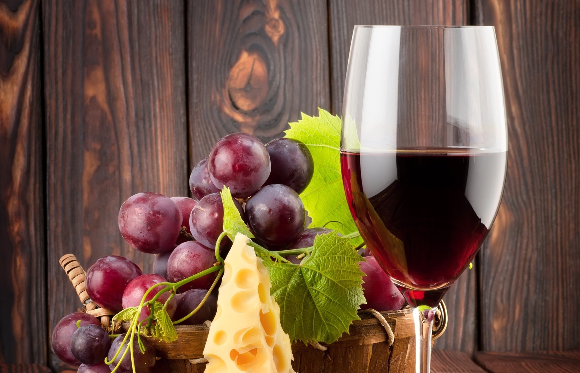 glass wine cheese leaves grapes red