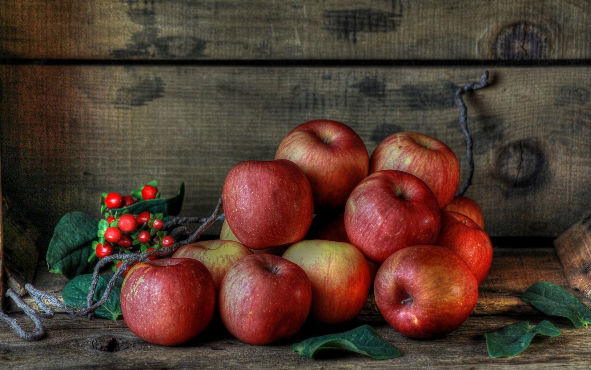 mele rosso maturo frutta bacche natura morta