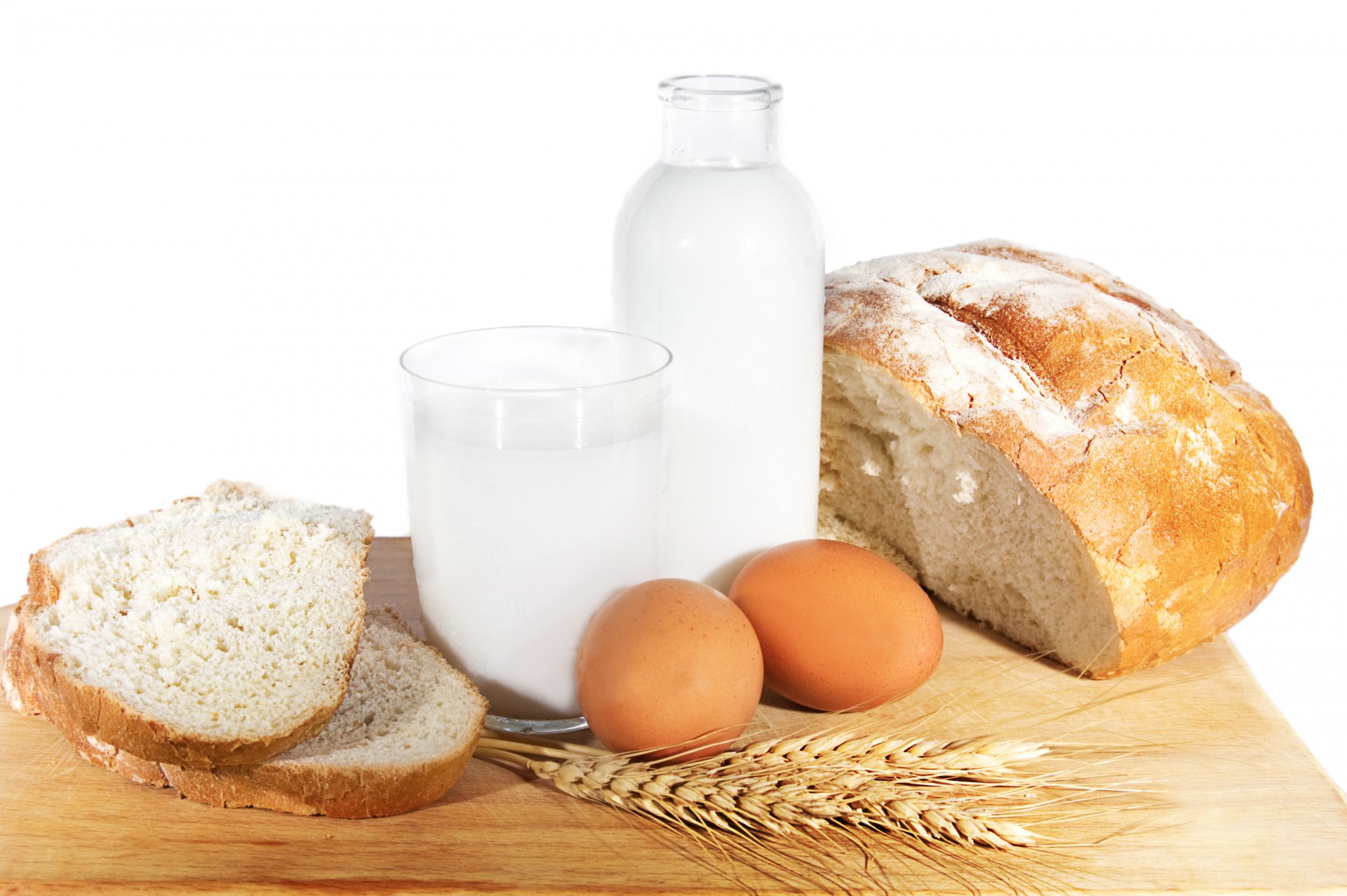 milch brot eier weizen essen einfaches essen krug