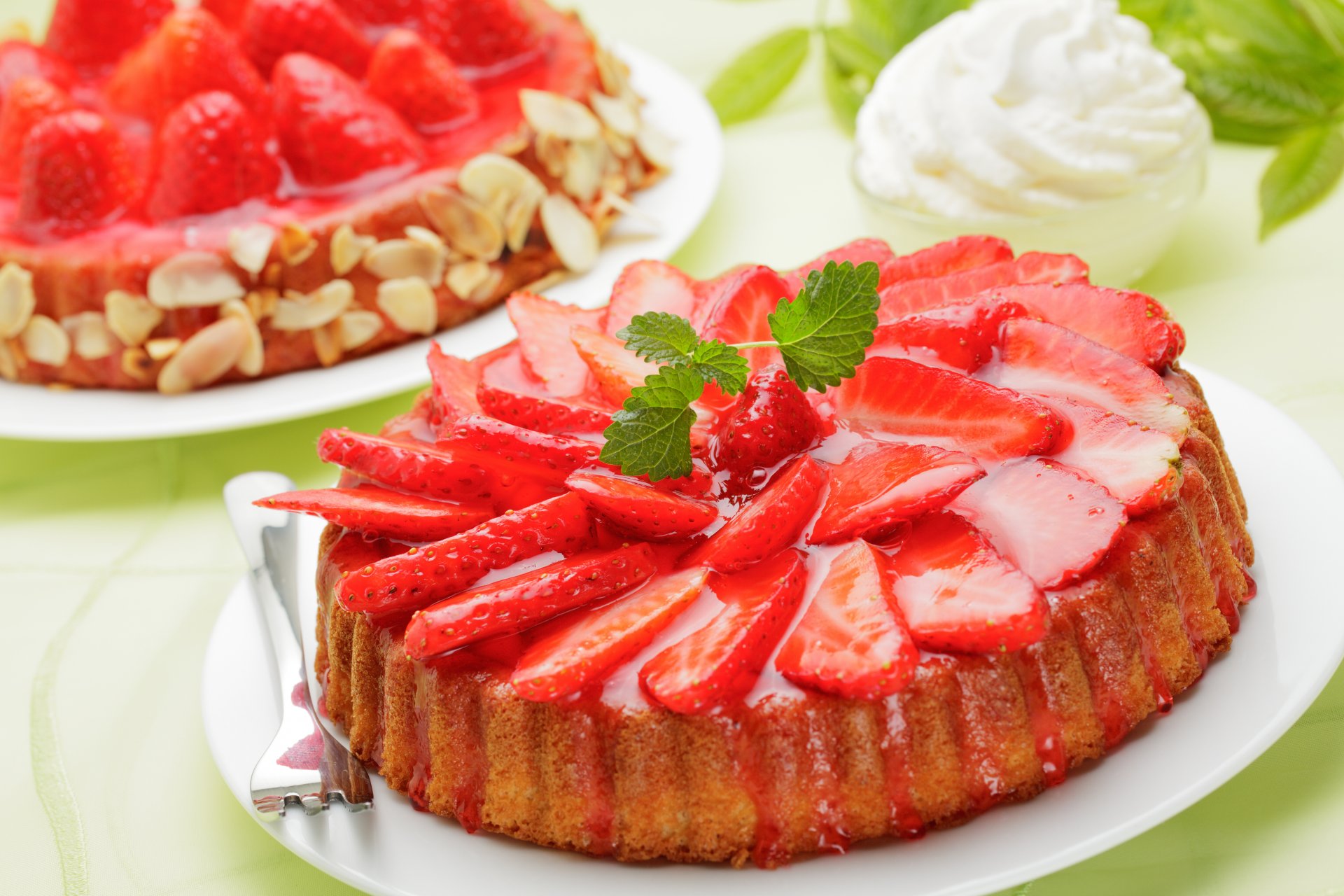 kuchen backen erdbeeren beeren rot creme dessert süß