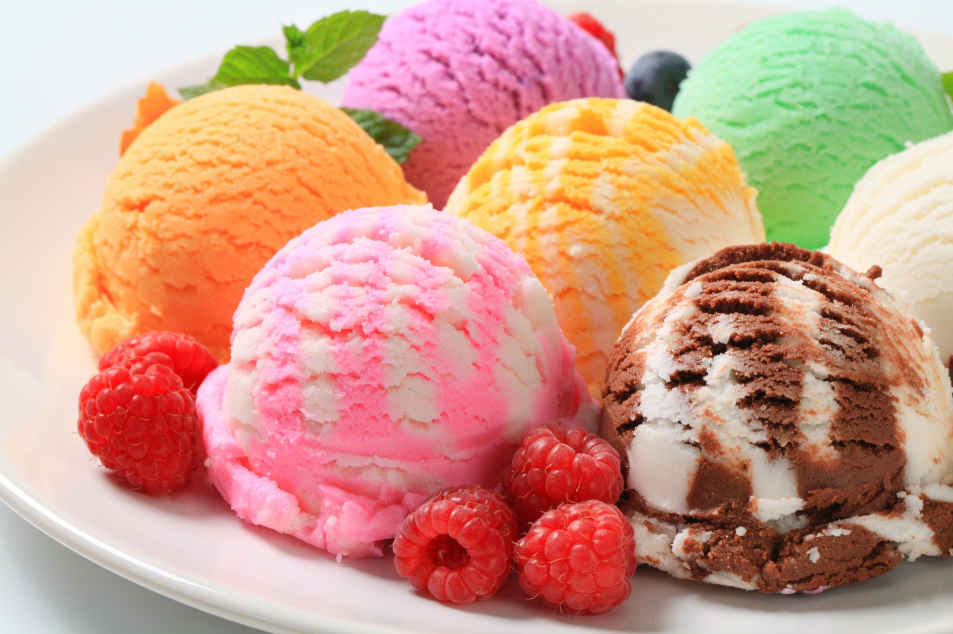 ice cream assorted berries raspberry blueberries dessert sweets dish