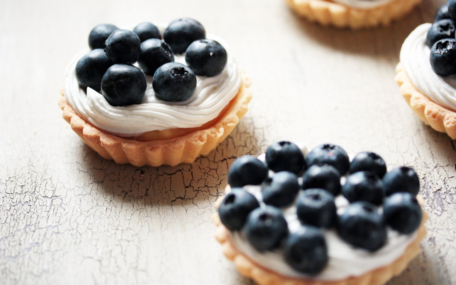 essen süßer tee delikatesse kuchen creme blaubeeren hintergrund lecker hd wallpaper vollbild