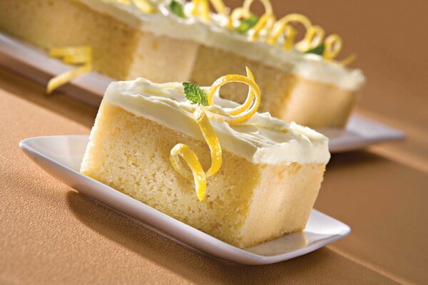 Sweet dessert - lemon cake