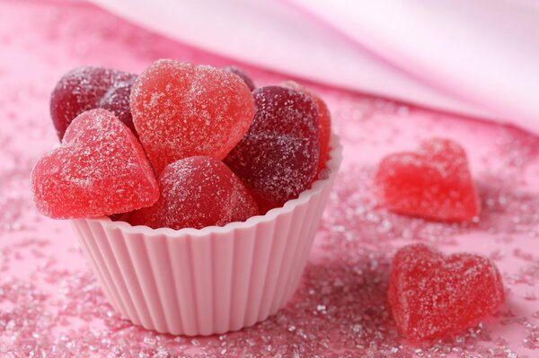 Marmalade in the form of hearts in a small cup