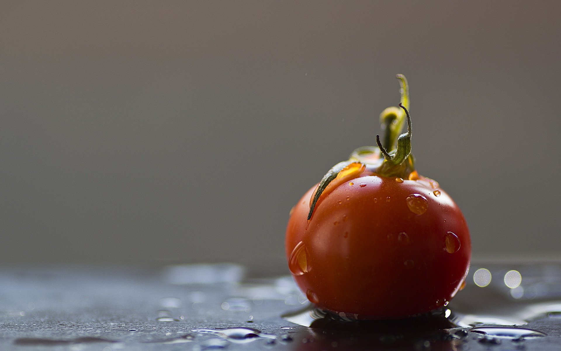 tomate gotas comida