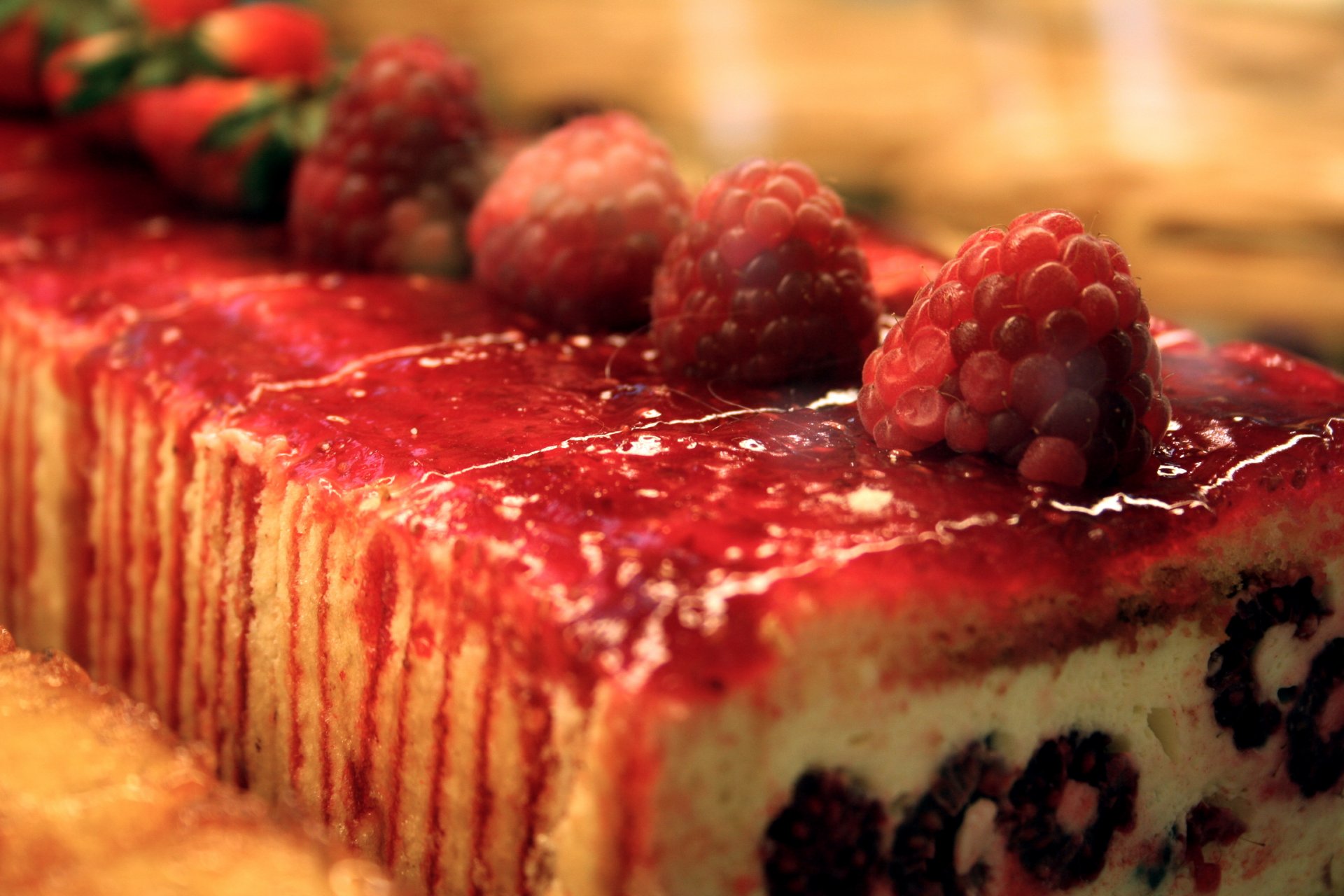 essen süß kuchen kuchen rolle erdbeere rot