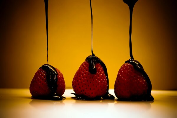 Strawberries in dark chocolate