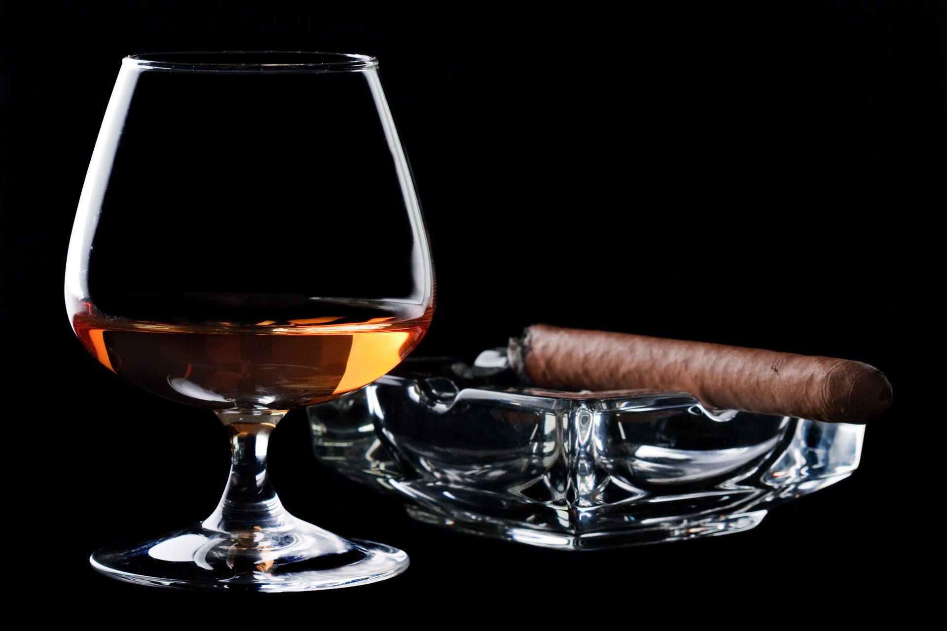 cognac cigare esthète