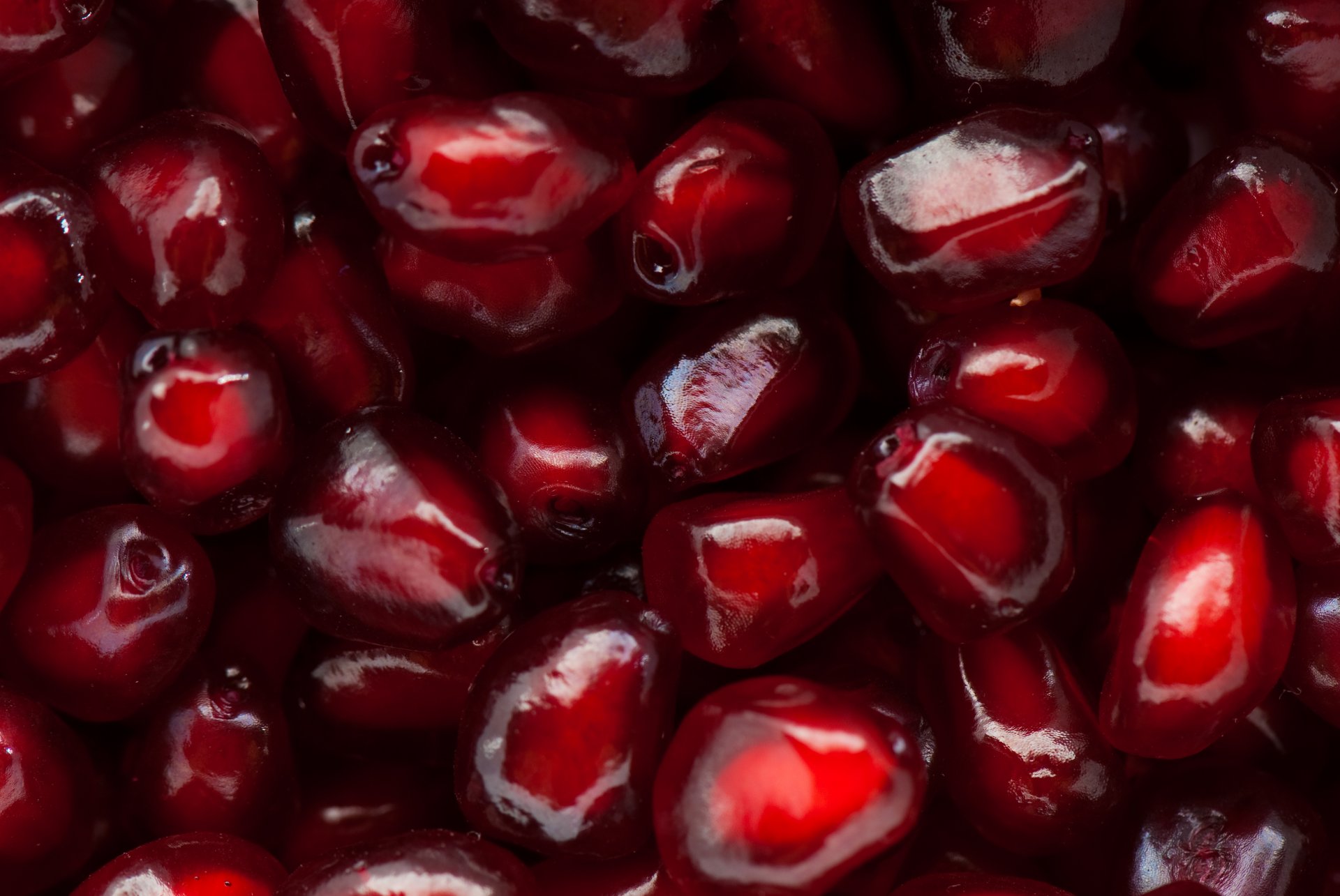 melograno cibo frutta