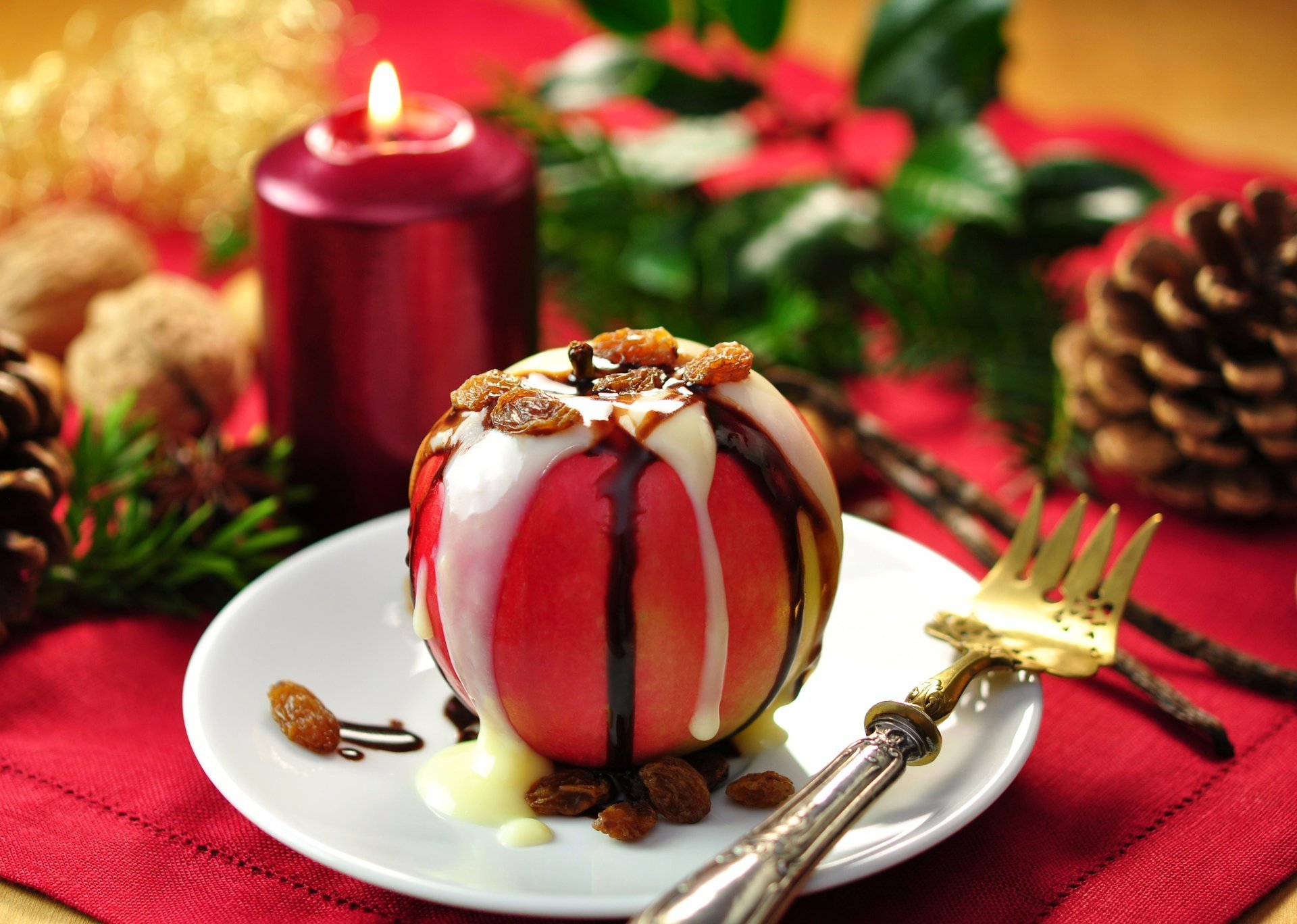 apple dessert winter split snack apple dessert new year chocolate vanilla raisins sweet
