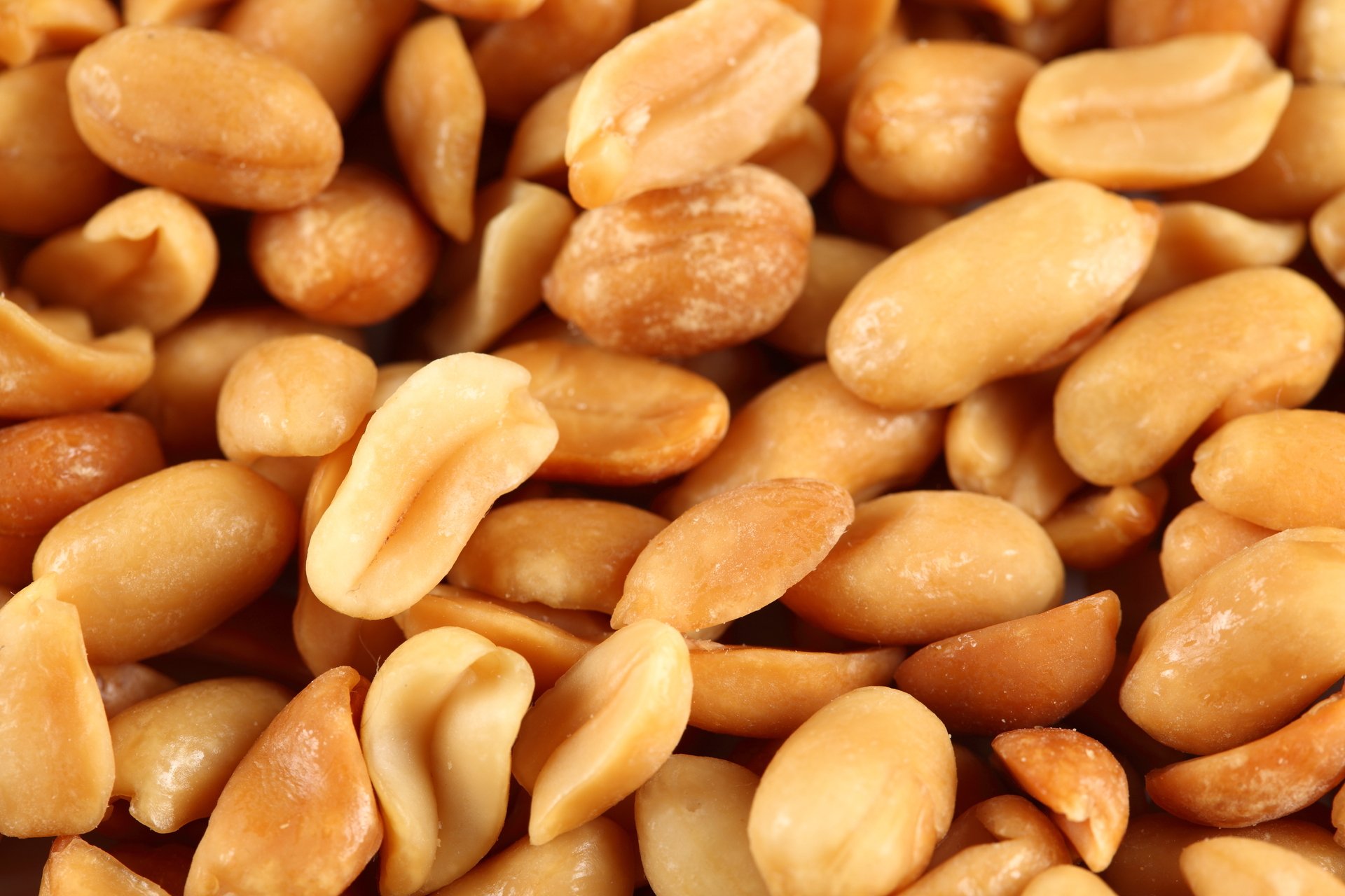 peanuts nuts delicious food