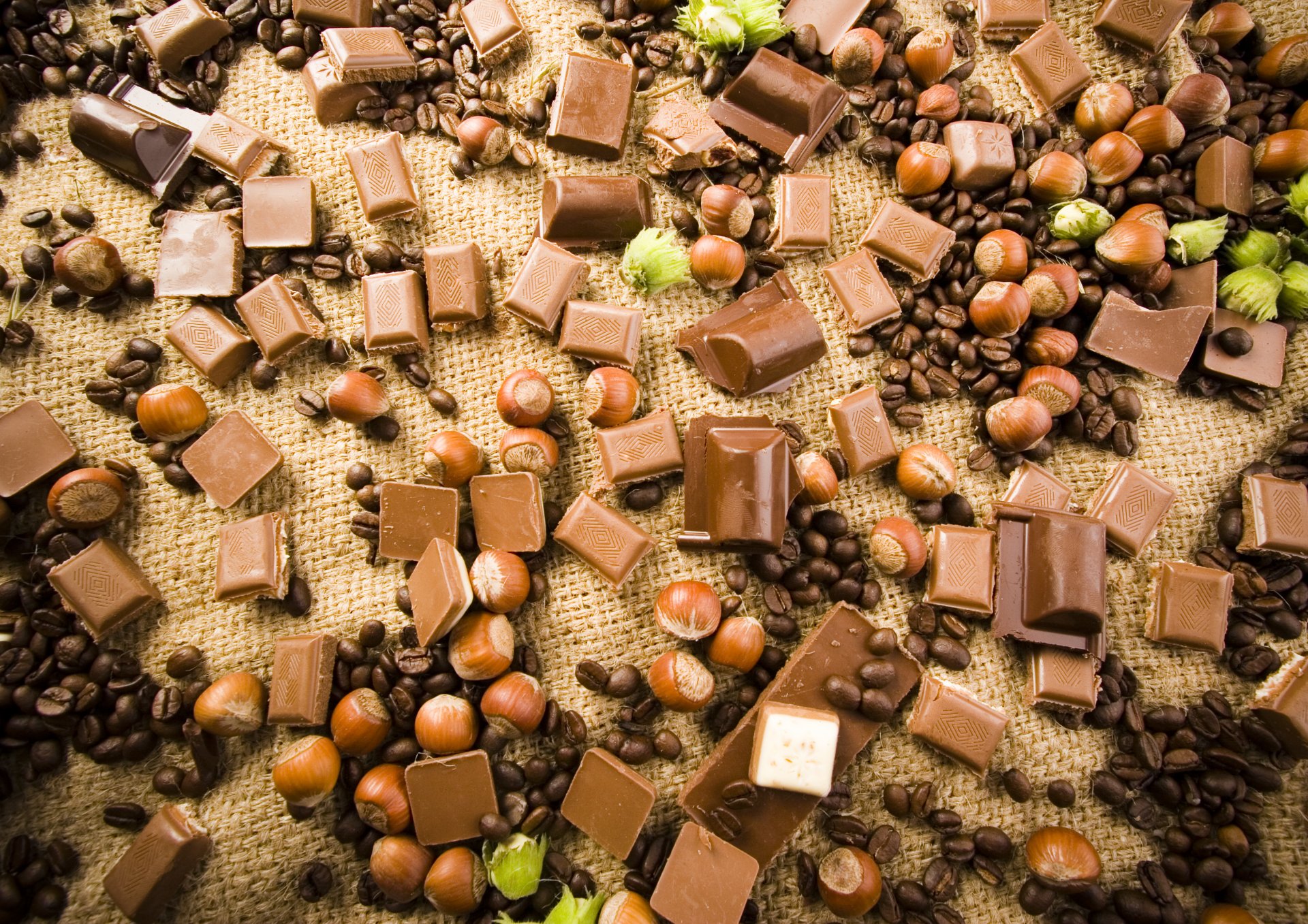 chocolate granos de café avellanas