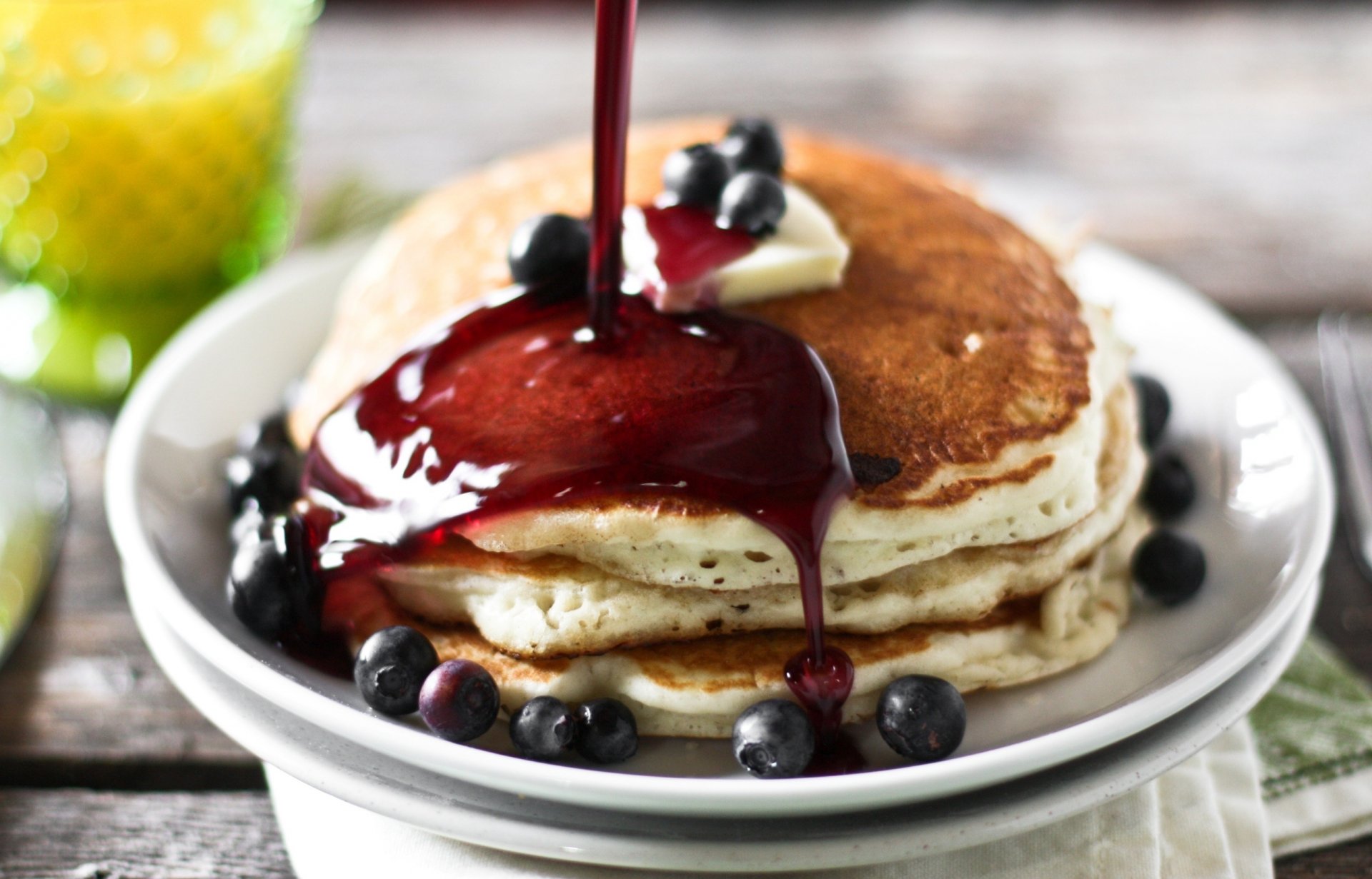 food food delicious delicious sweet jam jam berries berry blueberry currant pancakes macro macro