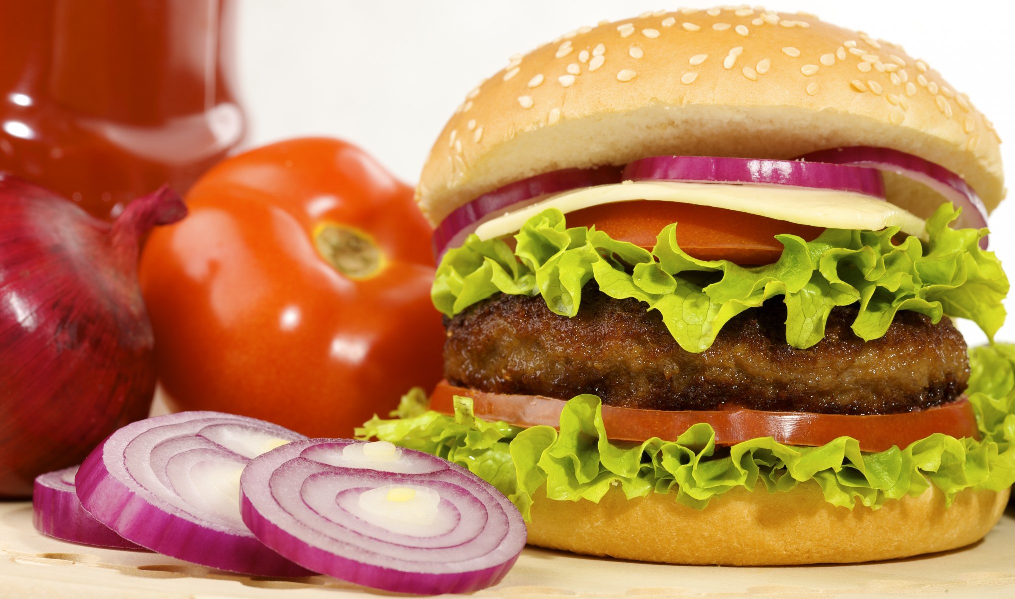 hamburger fast food fast food pane pomodori cotoletta formaggio cipolle lattuga