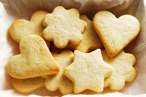 Biscuits faits maison de différentes formes