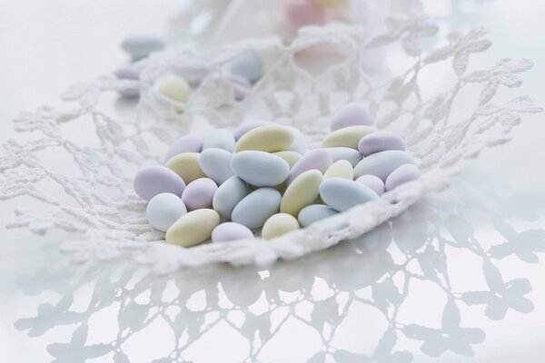 New items : sweets in soft colors for pleasure