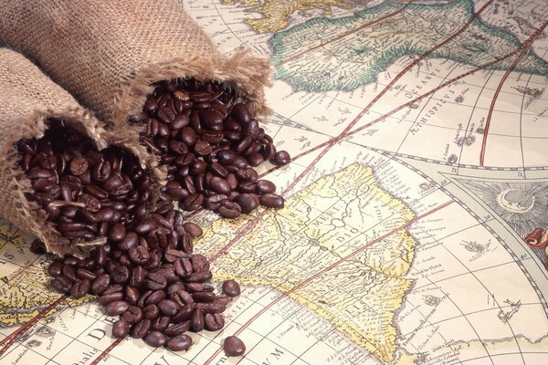 Kaffee wurde aus Säcken auf Satin gegossen