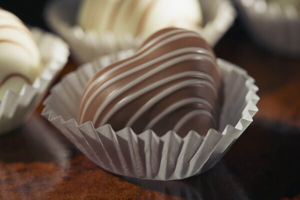 Cioccolatini da dessert in un supporto