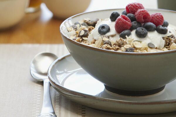 Healthy breakfast with muesli and fruit