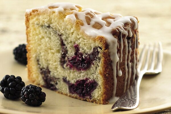 Muffin alla torta di more