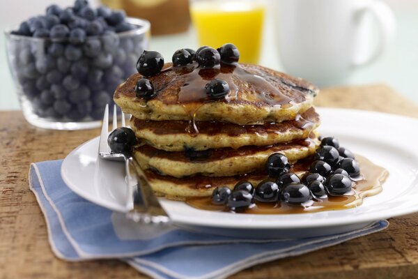 Crêpes aux bleuets et au miel