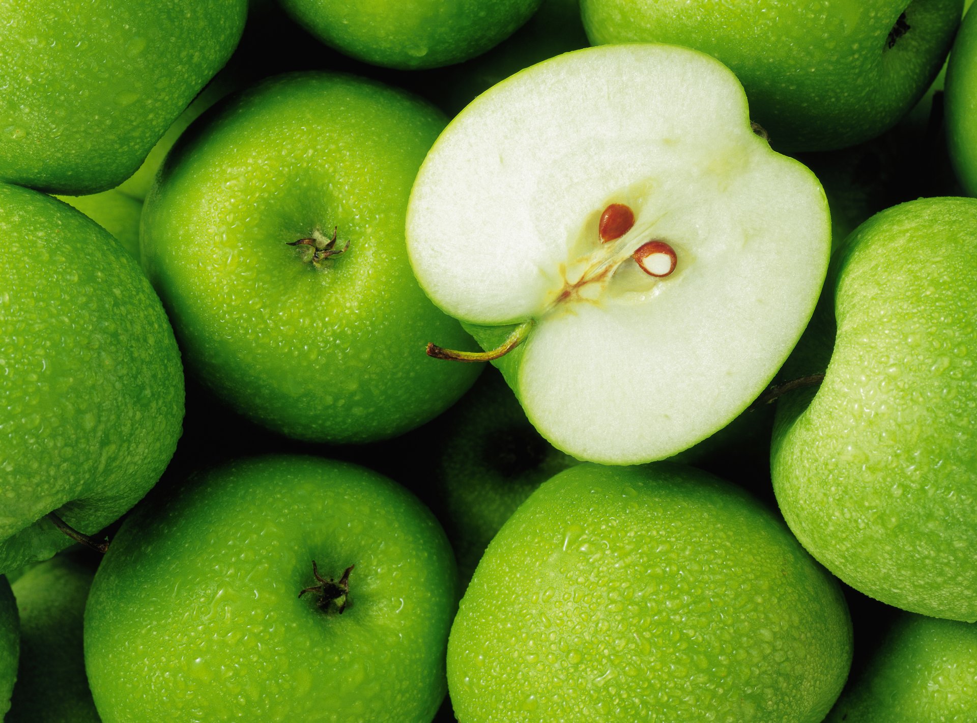 apples food green drop