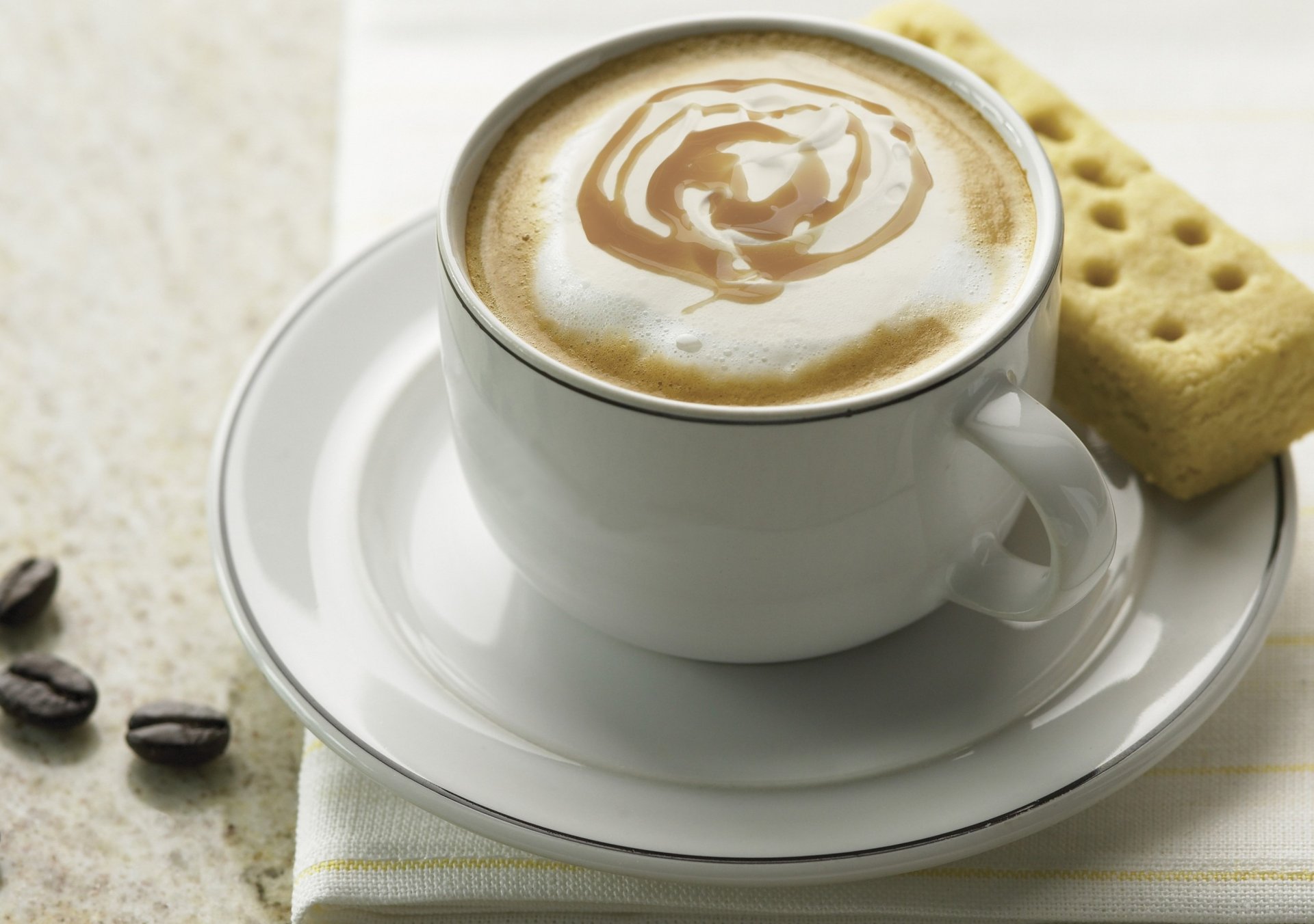 café tasse tasse soucoupe blanc biscuit