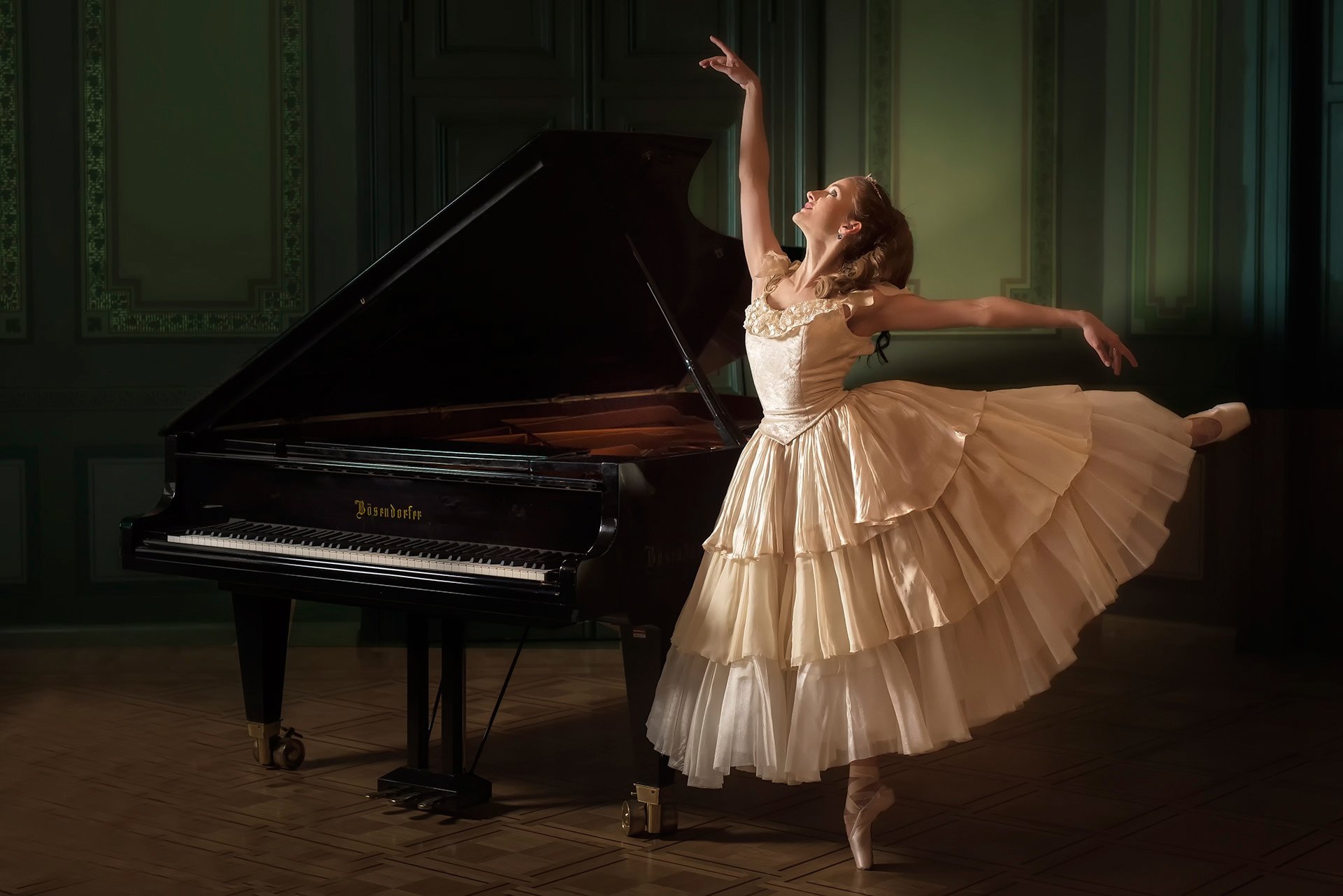 evelina godunova bailarina piano danza