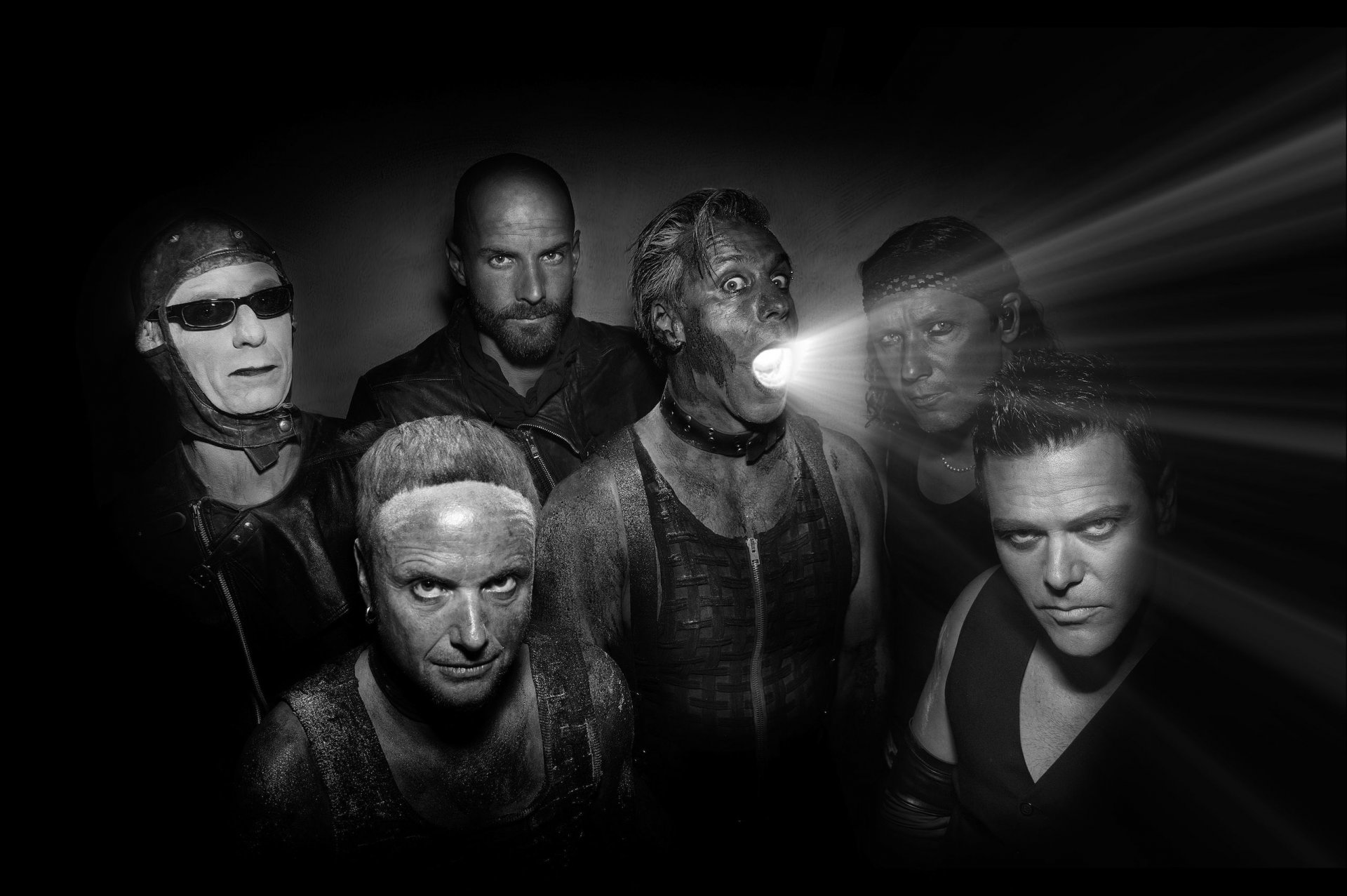 rammstein metal muzyka neue deutsche härte metal till lindemann kruspe paul h. landers oliver olli riedel christian flake lorenz christoph doom schneider