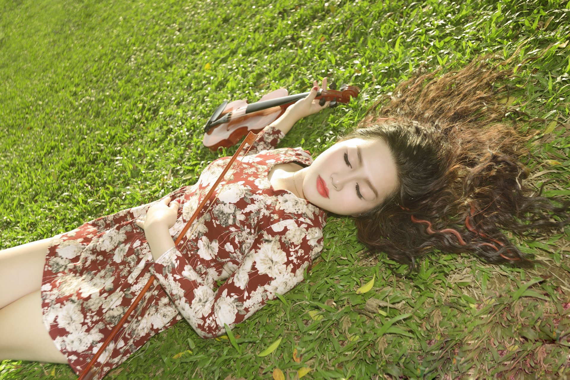 violino ragazza musica