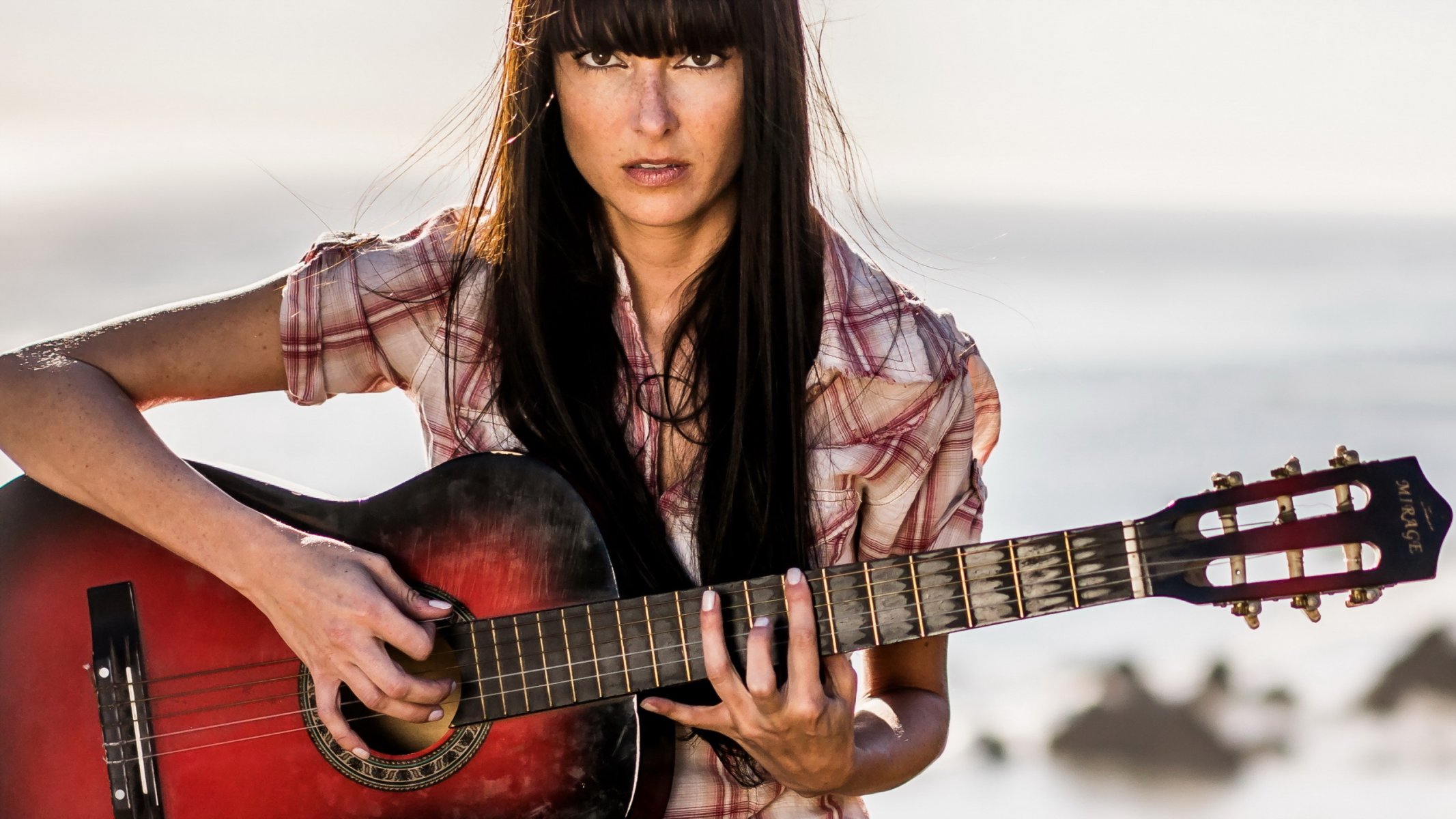 ragazza chitarra musica