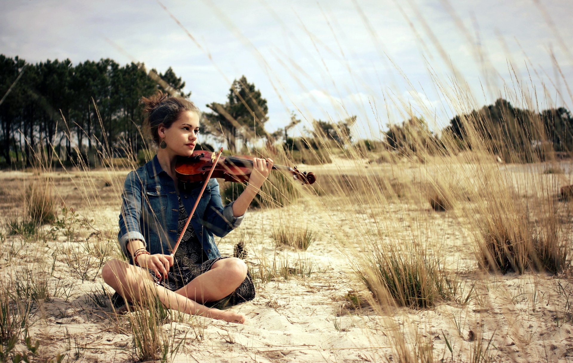 chica violín música