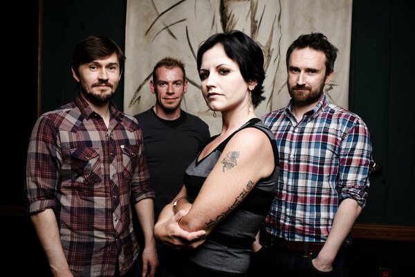 Sesión de fotos de la banda de rock thecranberries