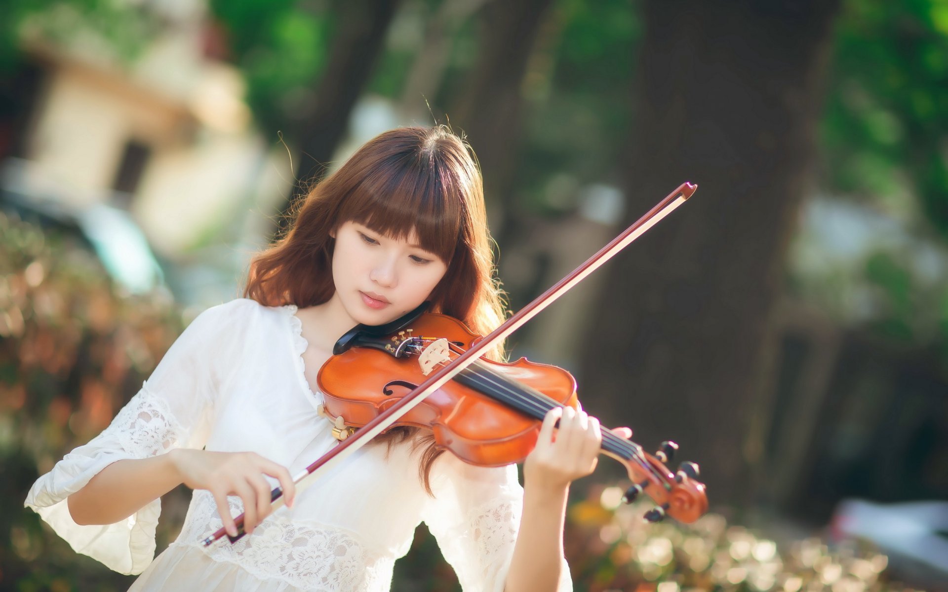 girl asian violin music