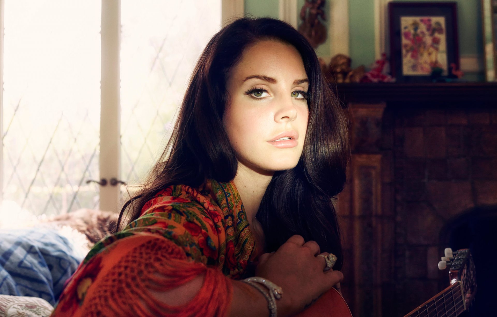 lana del rey elizabeth woolridge grant guitare new york times chanteur américain auteur-compositeur-interprète mezzo-soprano pop trip-hop pop indie sadcor