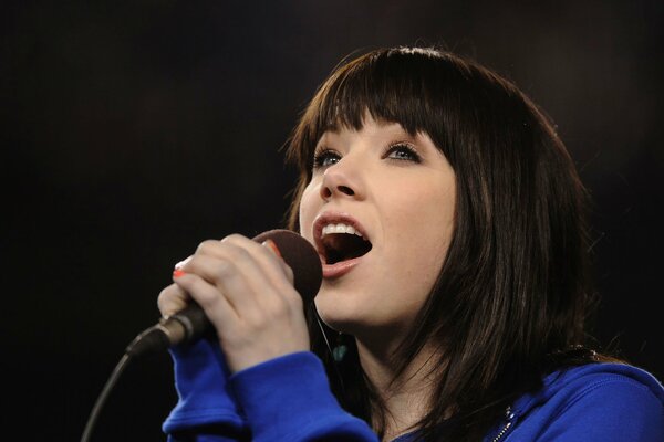 The girl sings. Carly Rae Jepsen