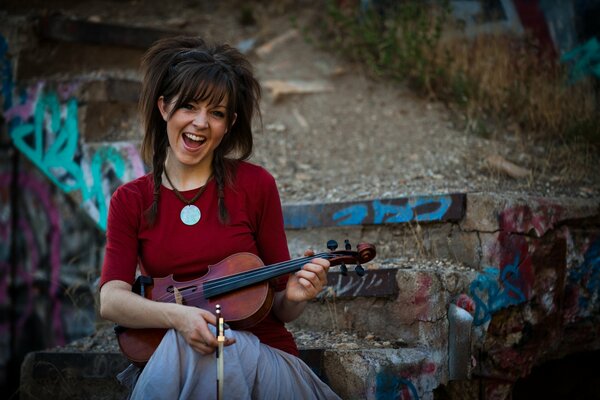 Con violino in mano e musica sotto la doccia