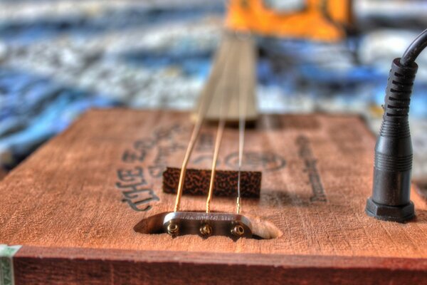 Ungewöhnliche Cigar box Gitarre