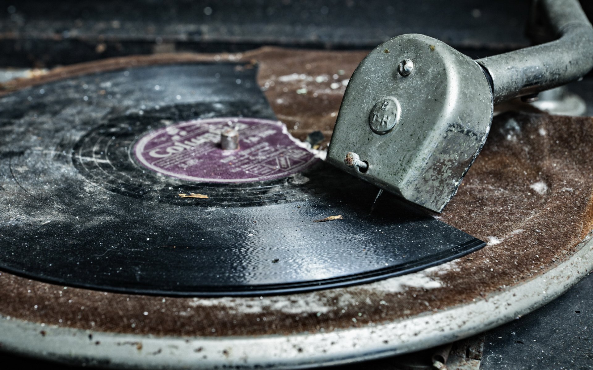 gramophone album close up