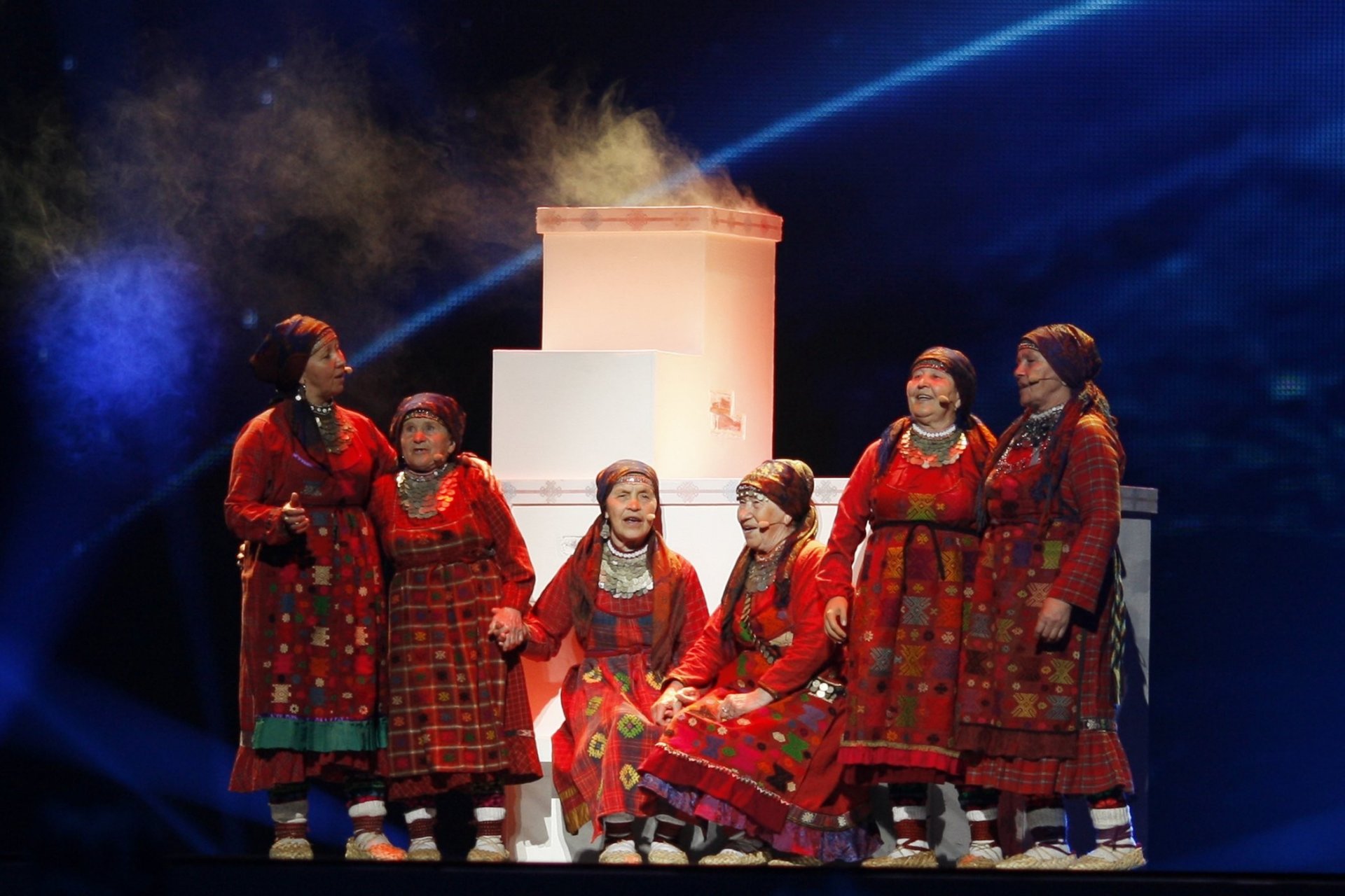 abuelas de buranovsk eurovisión rusos horno actuación artistas rusia escena