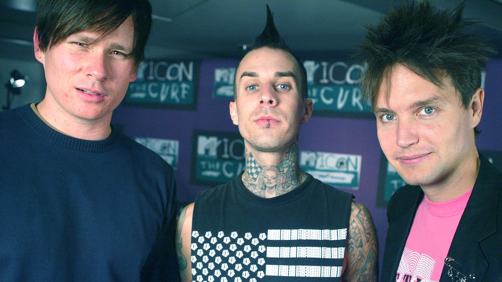 blink 182 tom delonge mark allan hoppus travis landon barker música rock punk