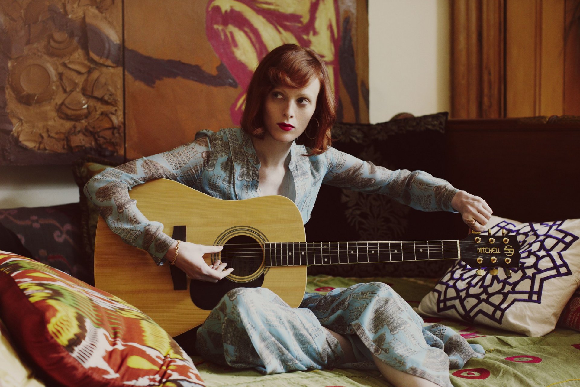 karen elson séance photo magazine modifier guitare