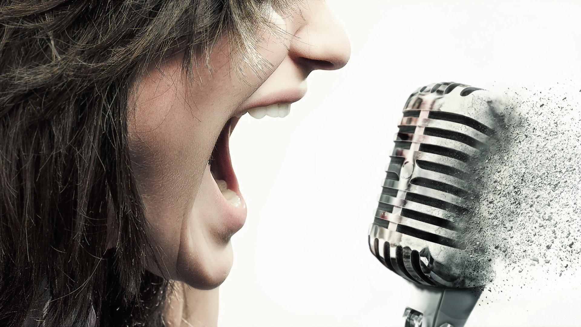 fille microphone musique