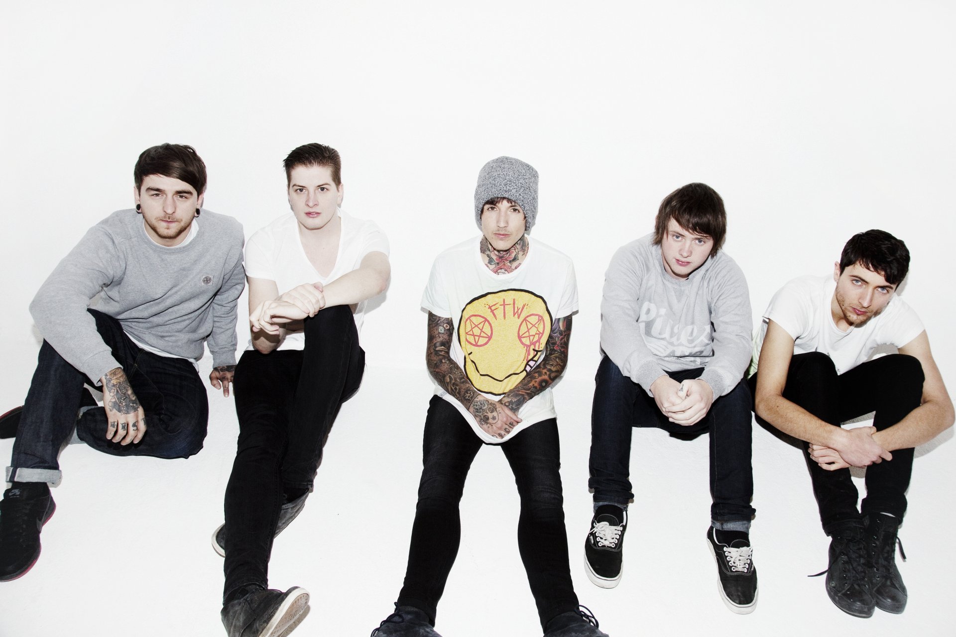 bring me the horizon the group music matt nicholls matt kean oliver sykes lee malia jordan fish metalcore