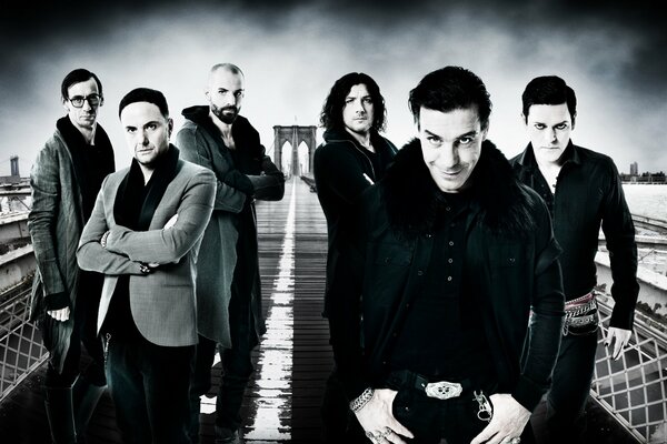 Groupe de metal industriel Rammstein (Allemagne). Composition: Till Lindemann, Richard Cruspe, Paul Landers, Oliver Riedel, Christoph Schneider, Christian Lorenz