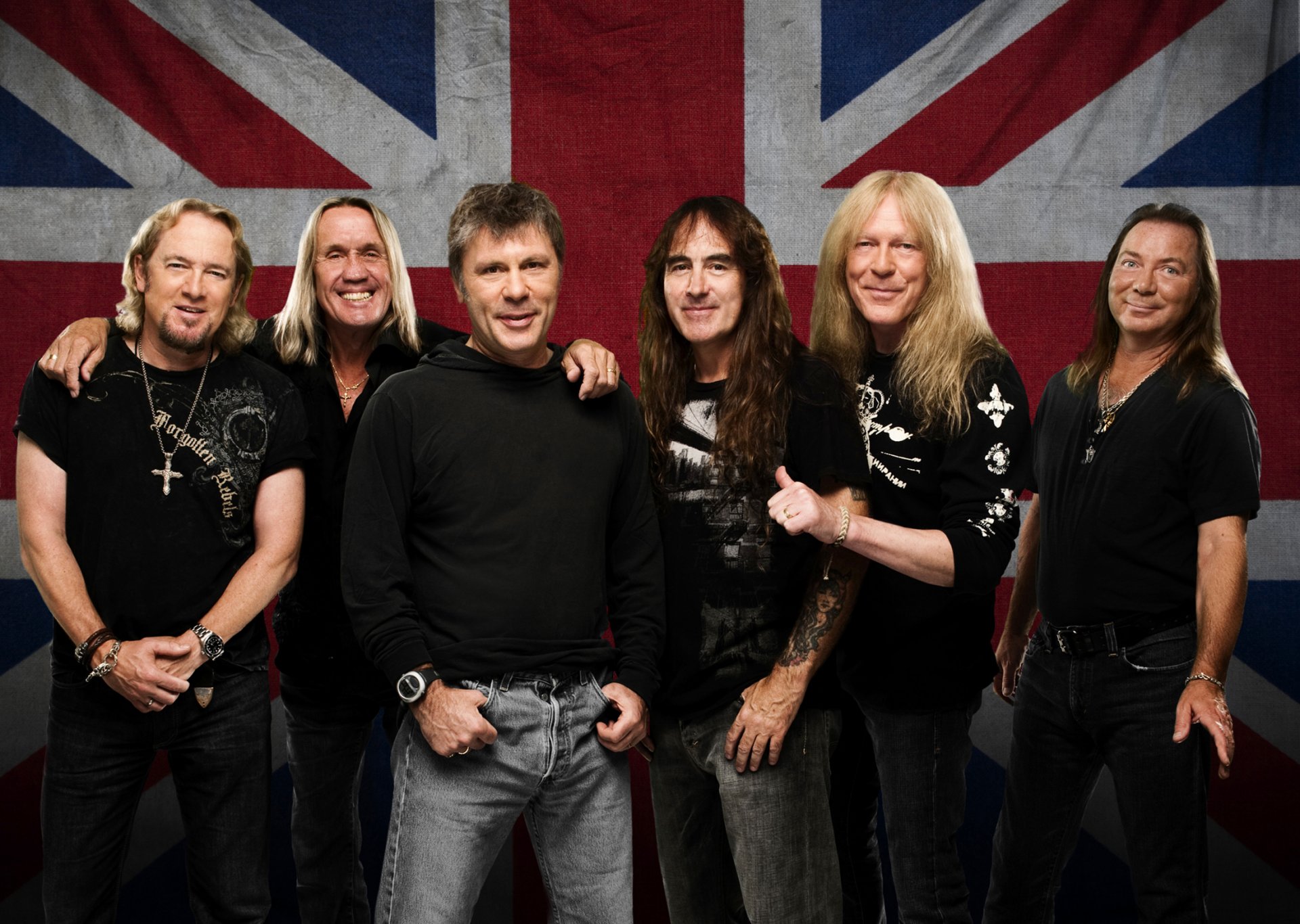 iron maiden metall flagge