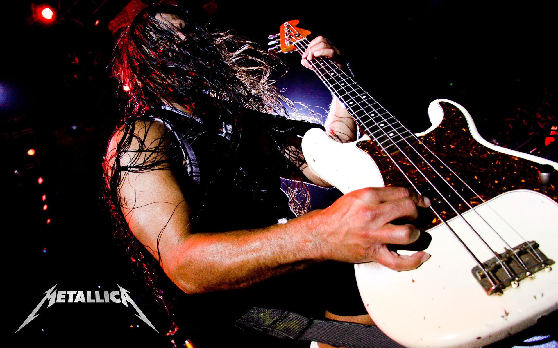 metallica bass gitarre bassist robert trujillo roberto