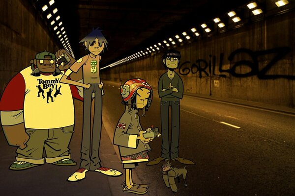 Gorillaz im dunklen Tunnel mit der Aufschrift