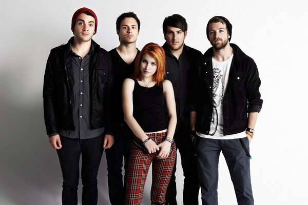 Hayley Williams en la banda de rock paramore